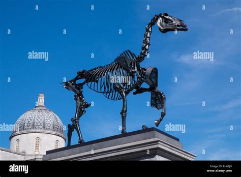 London fourth plinth sculpture hi-res stock photography and images - Alamy