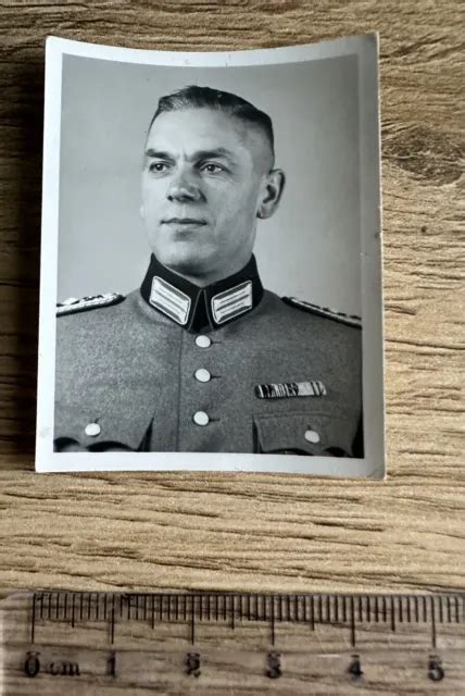 PASSBILD PORTRAIT FOTO Feuerwehr Offizier Uniform Bandspange 2 WK EUR 3