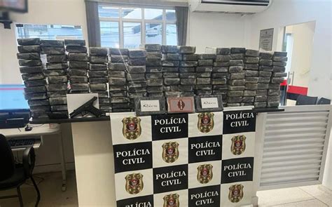 Juiz revoga prisões de policiais acusados de desviar cocaína