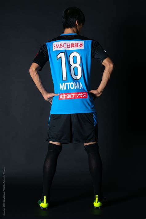 Mf18三笘 薫選手 選手・スタッフプロフィール2020 Kawasaki Frontale