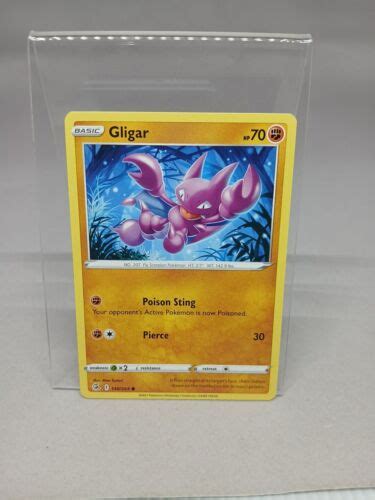 Pok Mon Card Basic Gligar Fighting Fusion Strike Common