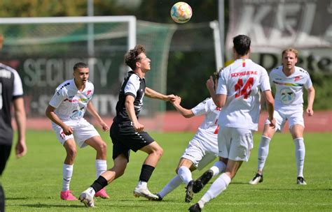 Klarer Außenseiter trotz Siegesserie VfB Eichstätt II zu Gast beim