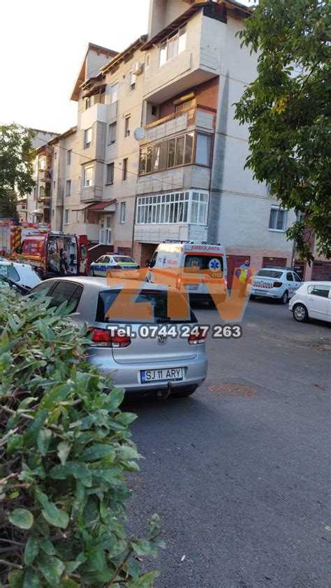 Pompierii Au Intervenit Pentru A Salva Persoane Pe Strada Aleea