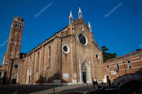 Bas Lica De Santa Maria Gloriosa Dei Frari Situada En El Coraz N Del