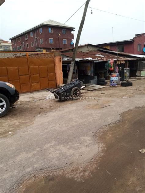 For Sale A Demolishable Bungalow On A Plot Of Land Off Nnobi Street