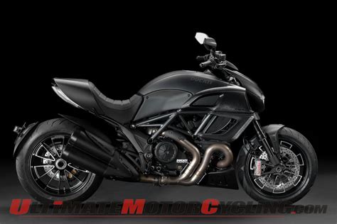 2013 Ducati Diavel Carbon Preview