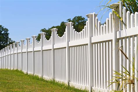 Vinyl Fences - Styles & Parts | Mr Fence It