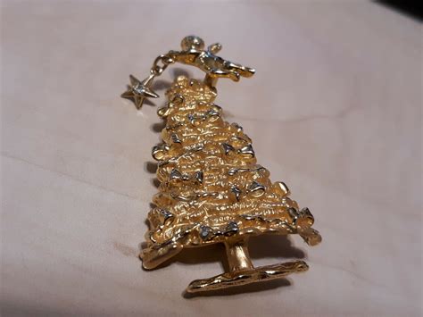 Rare Gold Tone Christmas Tree Pin Brooch Signed Ajc Vintage With