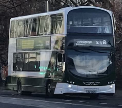 Lxz Lothian Country Buses Volvo B Tl Wright Ec Flickr