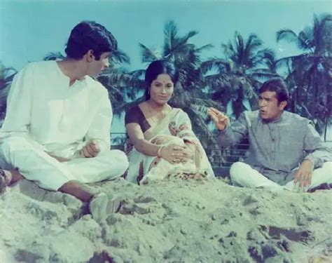 Remembering Rajesh Khanna Bollywoods First Superstar Techly360 In