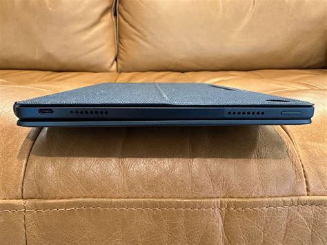 Lenovo Duet 5 Chromebook 13Q7C6 13 3 8GB RAM 128GB EMMC Snapdragon