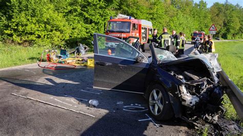 Zwischen Büßfeld und Homberg Ohm Tödlicher Unfall auf Landstraße