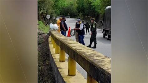 Investigan Asesinato De Un Joven Peruano Arrojado De Un Puente En