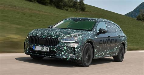 Skoda Superb Dimensioni Motori Presentazione Test Drive