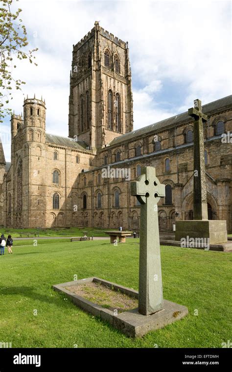 Cross Outside Durham Cathedral Hi Res Stock Photography And Images Alamy