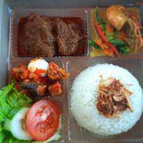 Nasi Kotak Daging