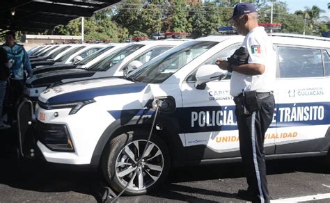 Alcalde De Culiac N Entrega Patrullas El Ctricas A La Unidad De Tr Nsito