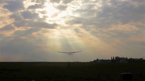 Start Szybowca Szd Bocian Szd Bocian Glider Take Off Youtube