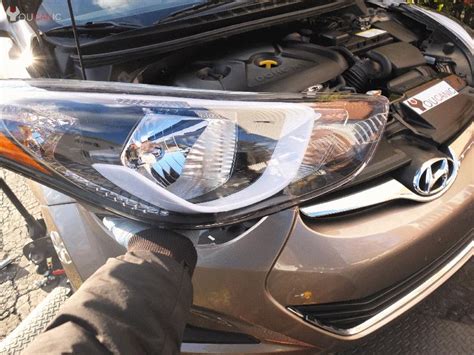 How To Replace Headlight Hyundai Elantra