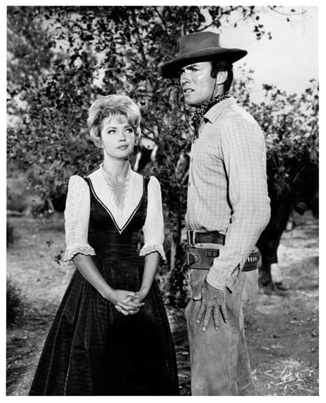 Ruta Lee And Clint Eastwood Incident At Alkali Sink 1963 Rawhide