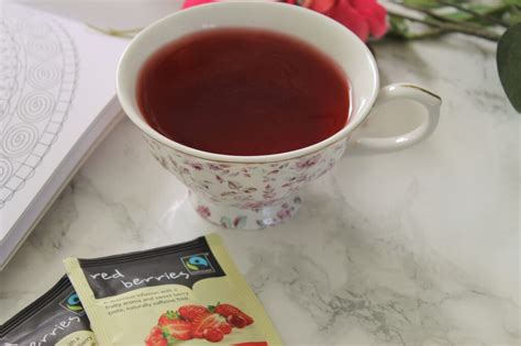 Lichfields Red Berries Tea Review Izzys Corner At Iw