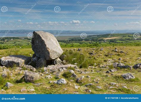 Collina Neolitica Di Pietra Di Cefn Bryn Del Cimitero Di Arthurs I