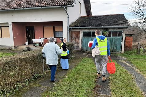 Seniorske Novice Slovenska Karitas Je Hrva Ki Karitas Nakazala