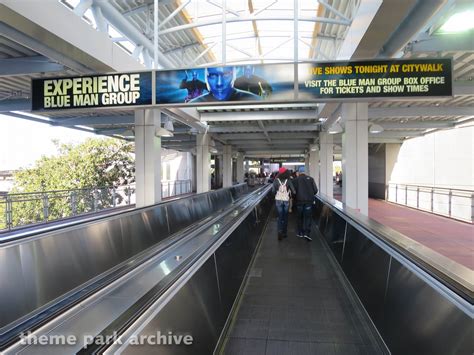 Parking at Universal City Walk Orlando | Theme Park Archive