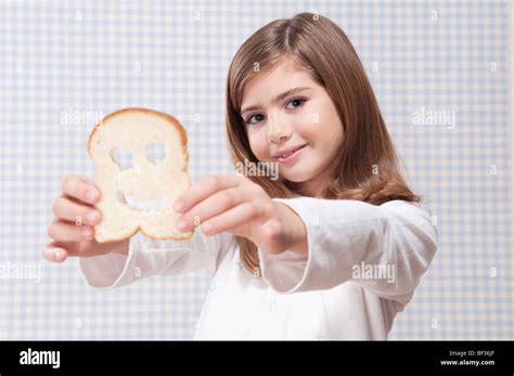 Rostro humano antropomorfo fotografías e imágenes de alta resolución