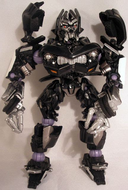 Barricade (2007) - Decepticon - www.tfu.info