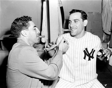 Phil Rizzuto, Yankees' Hall of Fame shortstop, dies at 89 - The Blade