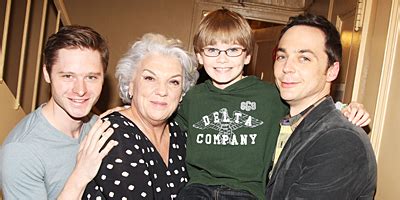 The Normal Heart Star Jim Parsons Pays a Visit to Tyne Daly & Her Mothers and Sons Family ...