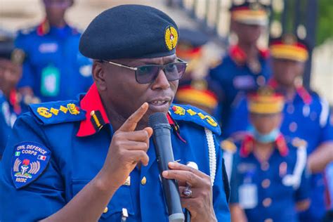 Civil Defence De Registers 100 Private Security Outfits Licenses 1 200