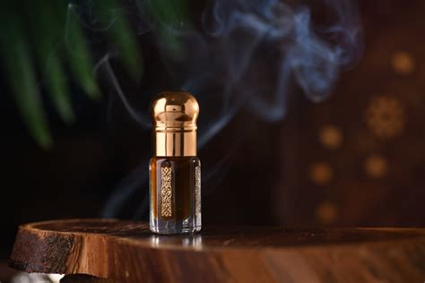 White Oud Perfume Vs Traditional Oud Which One Should You Choose