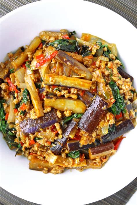 Thai Eggplant Stir-fry (with Nam Prik Pao, Pork & Basil) - That Spicy Chick