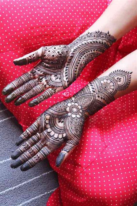 Latest Mehndi Designs For Engagement In Weddingpace