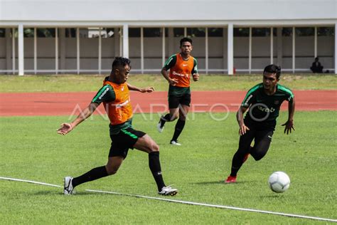 LATIHAN TIMNAS INDONESIA U 22 ANTARA Foto