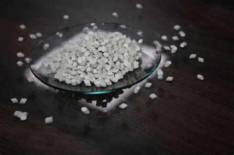 Reprocessed White Pvc Cable Compound Granules Free Flowing Pellets