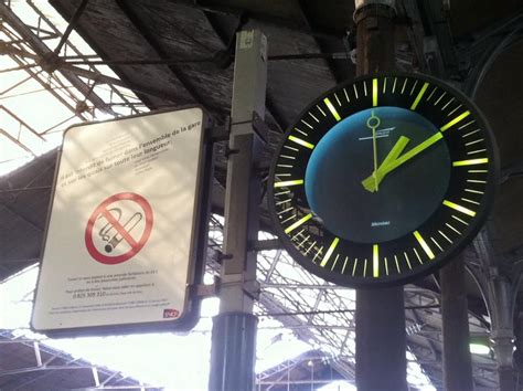 Plein Maintenant Nouvelle Arrivee Horloge Bodet Tgv Crash Devise Tram