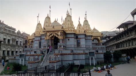 Swaminarayan Golden Temple In Vadtal Dham Gujarat India Live Darshan