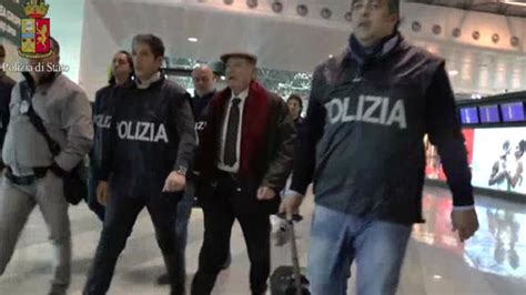 Mafia Italia Usa L Arresto A Malpensa Di Ciccio L Americano La