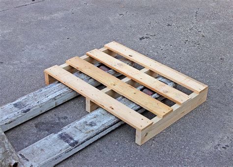 Pallets Bancali In Legno Per Trasporto E Stoccaggio Merci Vicenza