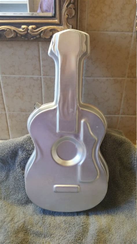 Guitar Cake Pan 1971 Wilton 502 925 With Instructions