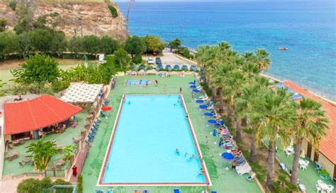 Fruit Village Tropea Baia Delle Sirene Briatico Calabria Yesvacanze