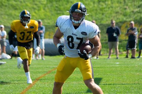 Report Steelers Release Te Kevin Rader Steelers Now