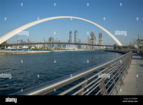 Dubai Water Canal Stock Photo - Alamy