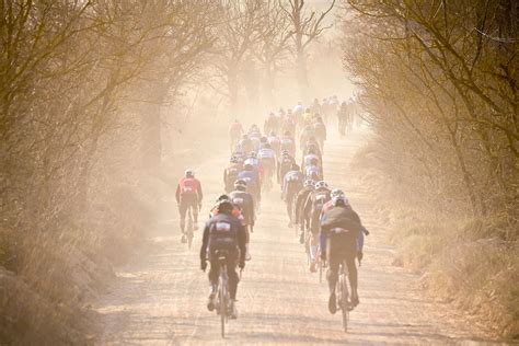 Gran Fondo Strade Bianche Ride Into The Legend