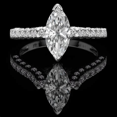 Marquise Cut Diamond Engagement Ring | Bijoux Majesty