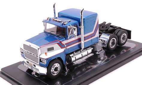 Balocco Ingrosso Modellismo Online Ford Ltl 9000 1978 Bluewhite 143