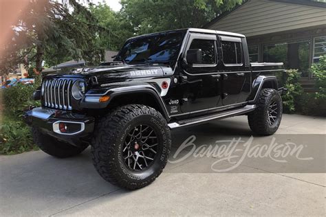 2020 Jeep Gladiator Custom Pickup